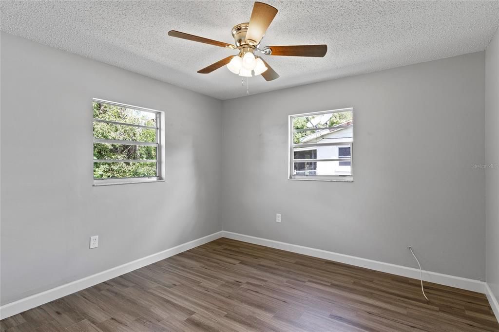 出租: $1,900 (3 贝兹, 2 浴室, 1176 平方英尺)