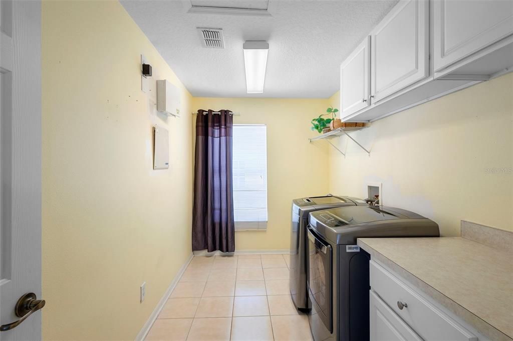 En Venta: $650,000 (5 camas, 3 baños, 3503 Pies cuadrados)