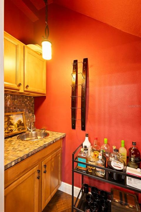 En Venta: $650,000 (5 camas, 3 baños, 3503 Pies cuadrados)