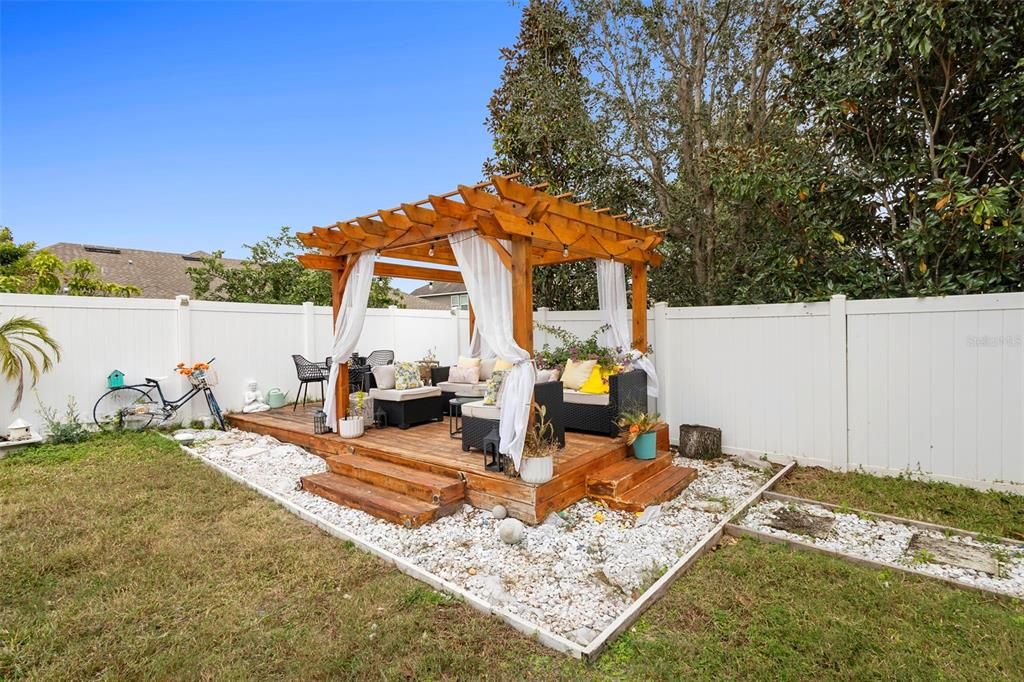 En Venta: $650,000 (5 camas, 3 baños, 3503 Pies cuadrados)