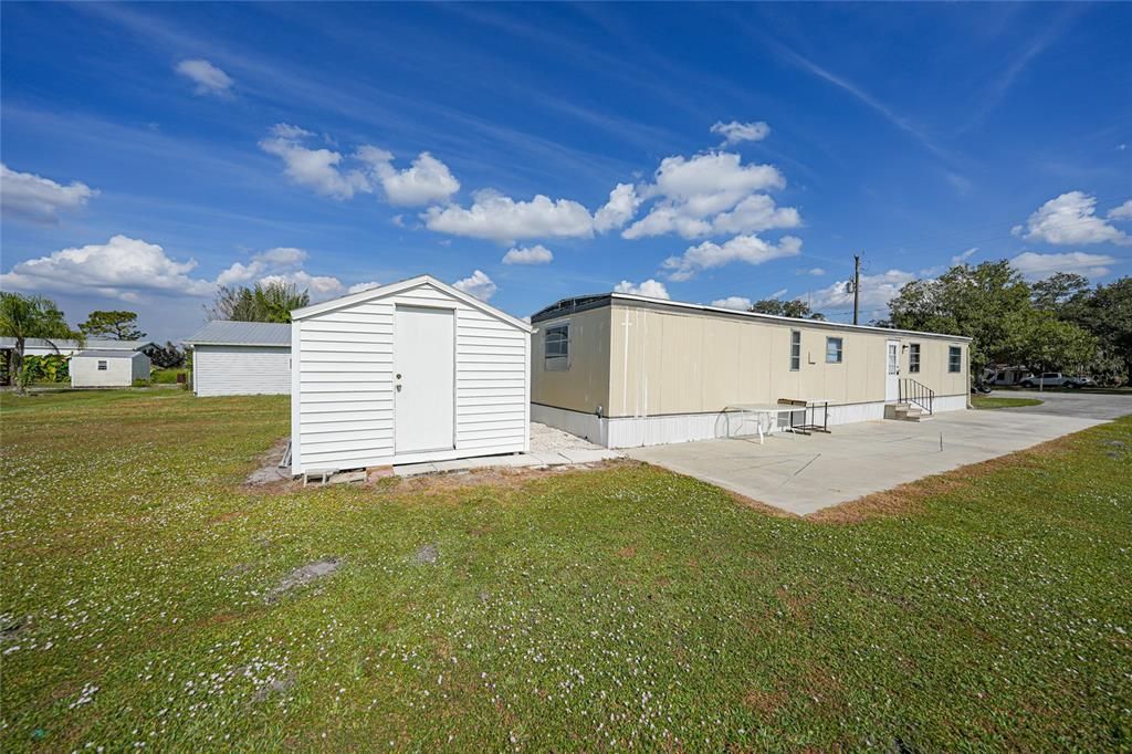 For Sale: $82,500 (2 beds, 1 baths, 672 Square Feet)