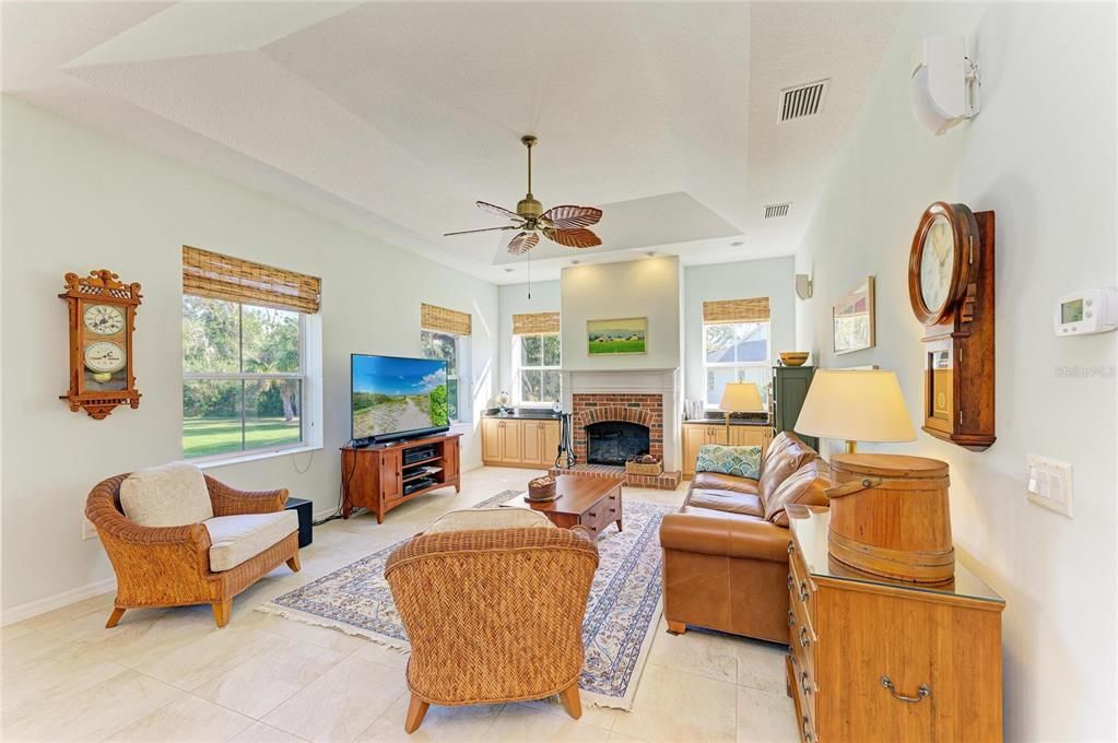 На продажу: $750,000 (3 спален, 2 ванн, 2996 Квадратных фут)