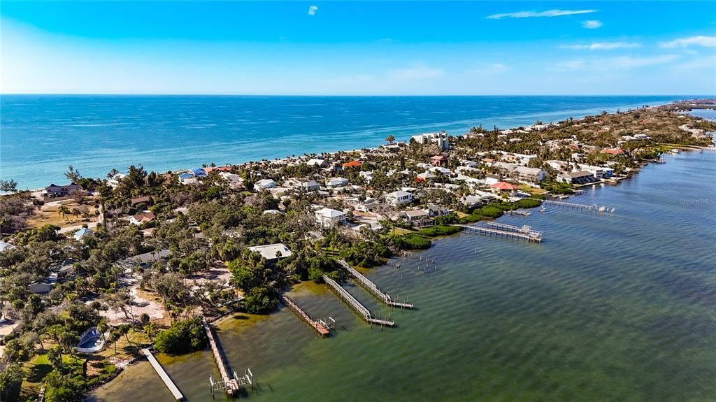 待售: $1,250,000 (0.41 acres)