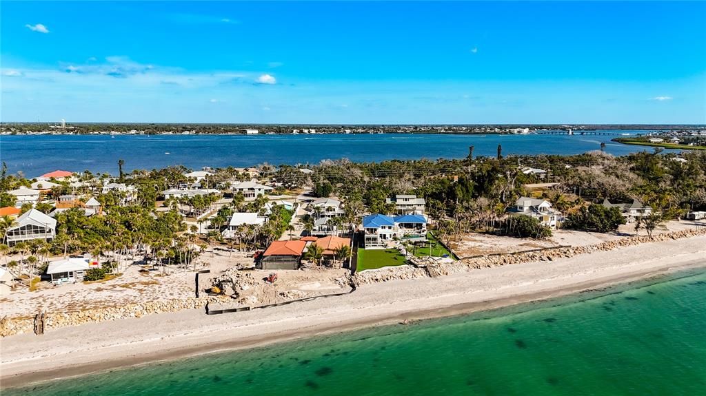 待售: $1,250,000 (0.41 acres)