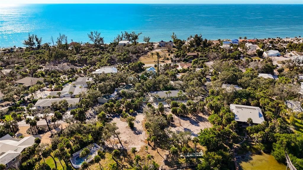 待售: $1,250,000 (0.41 acres)