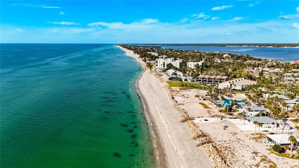 待售: $1,250,000 (0.41 acres)