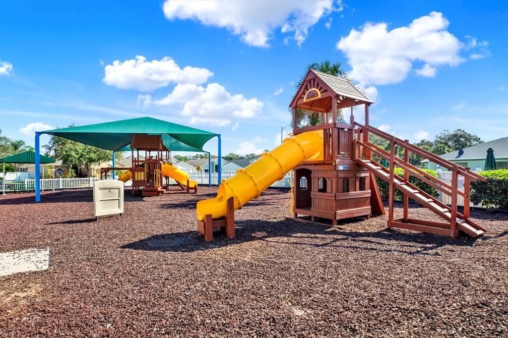 For Rent: $3,150 (3 beds, 2 baths, 2366 Square Feet)