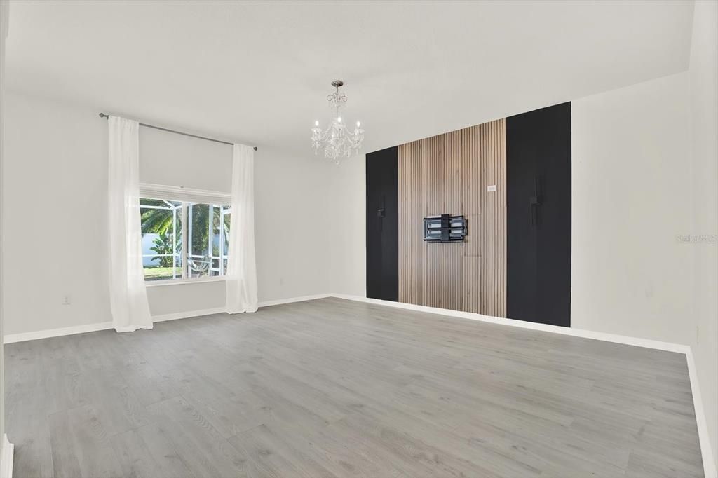 For Rent: $3,150 (3 beds, 2 baths, 2366 Square Feet)