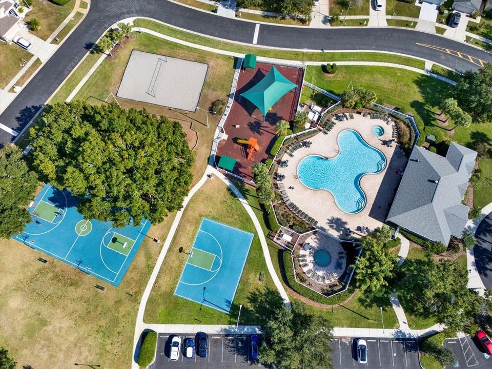 For Rent: $3,150 (3 beds, 2 baths, 2366 Square Feet)