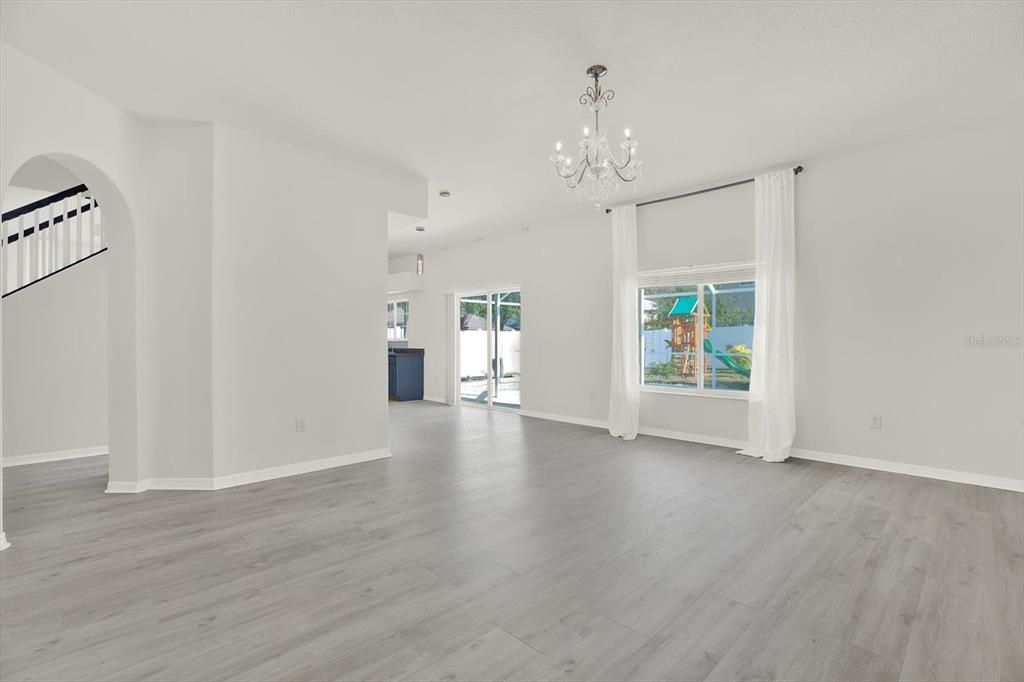 For Rent: $3,150 (3 beds, 2 baths, 2366 Square Feet)