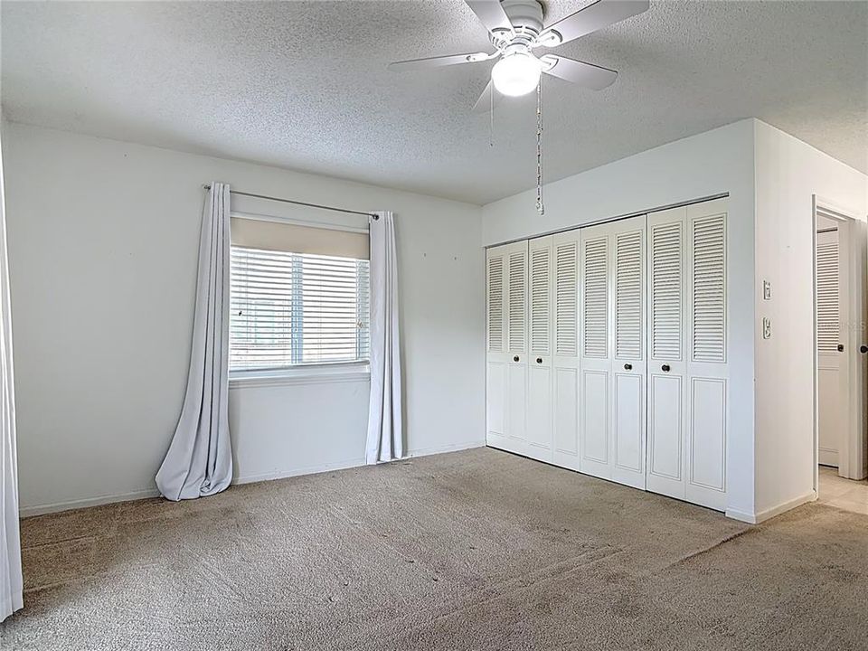 En Venta: $275,000 (2 camas, 2 baños, 1252 Pies cuadrados)