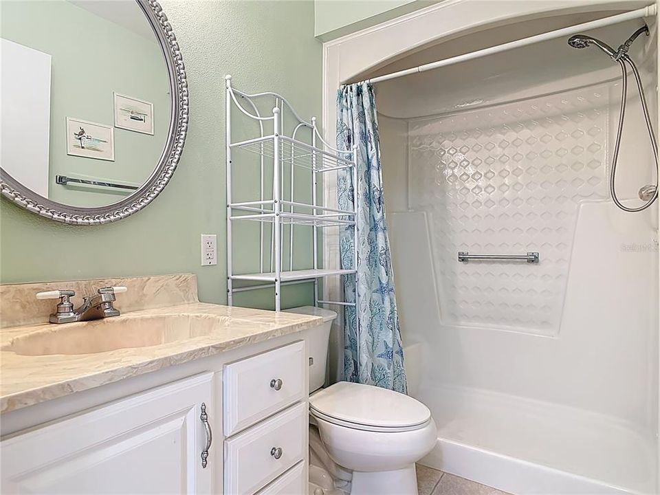 En Venta: $275,000 (2 camas, 2 baños, 1252 Pies cuadrados)