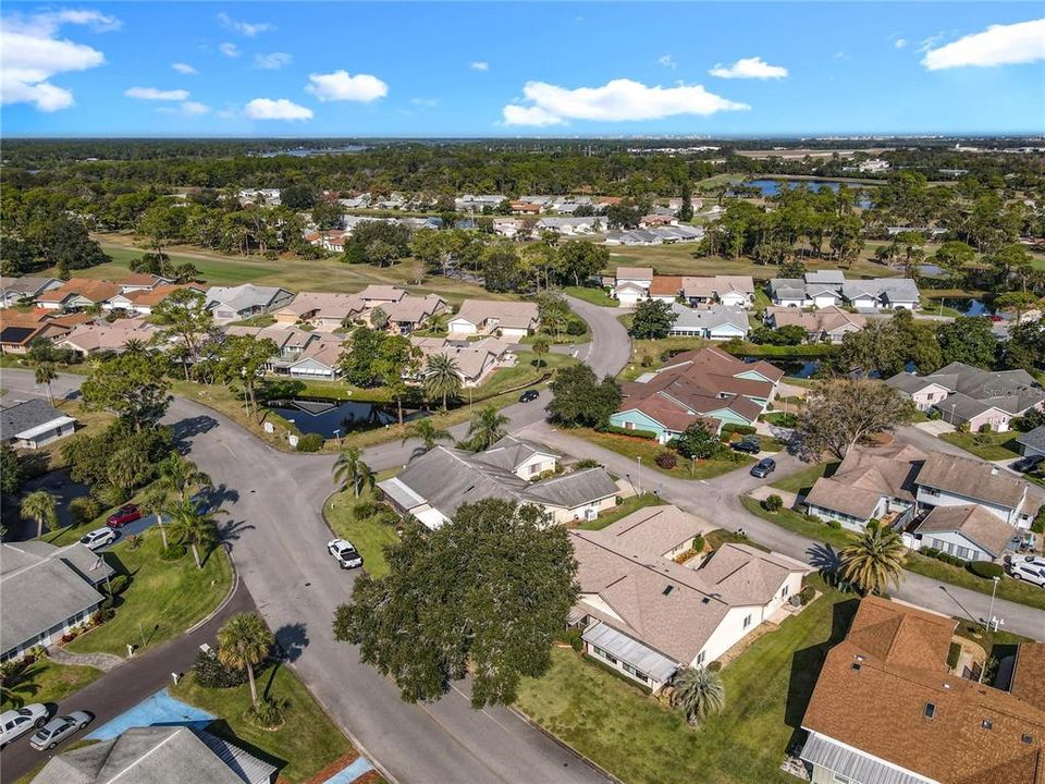 En Venta: $275,000 (2 camas, 2 baños, 1252 Pies cuadrados)