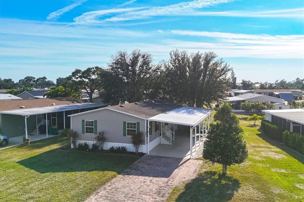 合同活跃: $179,900 (2 贝兹, 2 浴室, 1404 平方英尺)