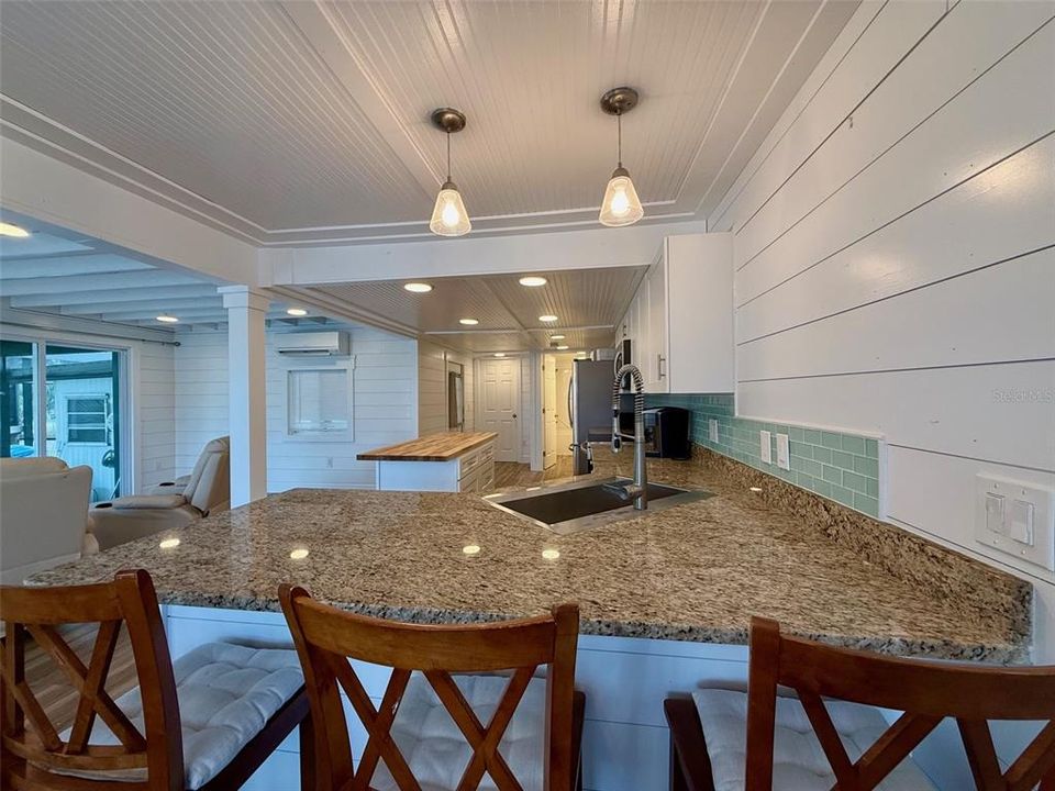 待售: $289,000 (2 贝兹, 2 浴室, 1278 平方英尺)