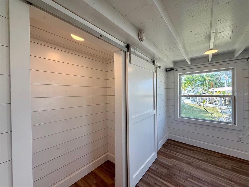 待售: $289,000 (2 贝兹, 2 浴室, 1278 平方英尺)