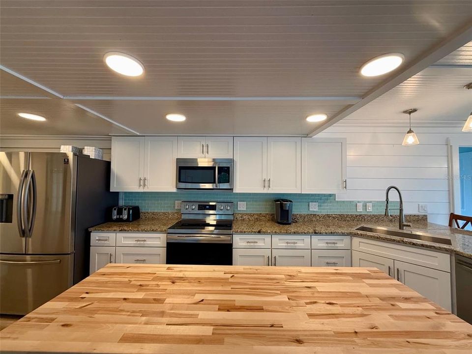 待售: $289,000 (2 贝兹, 2 浴室, 1278 平方英尺)