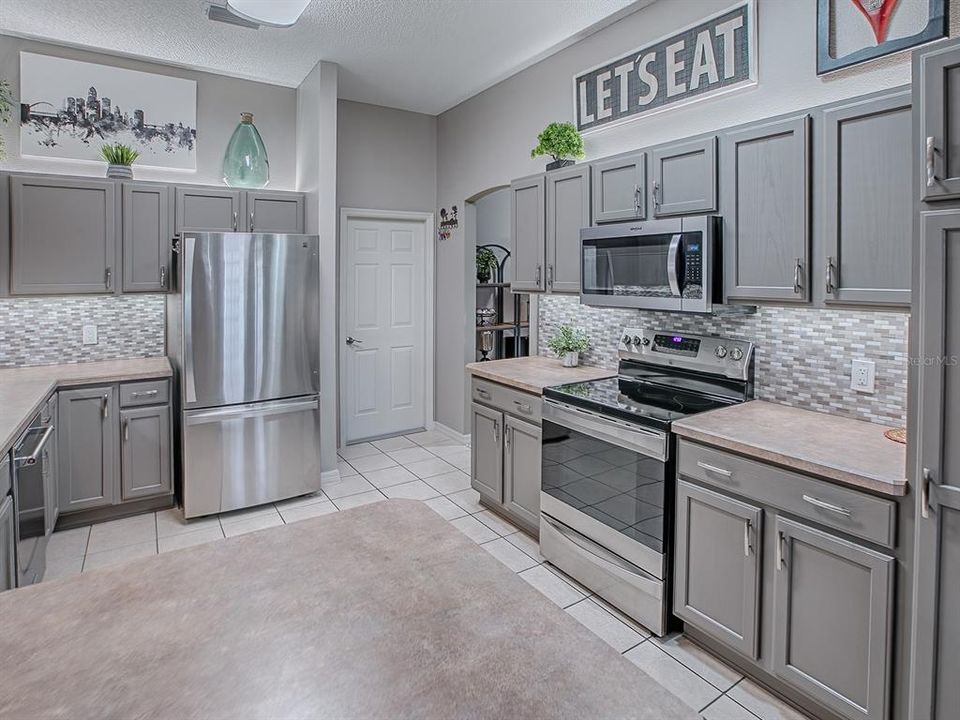 待售: $374,500 (3 贝兹, 2 浴室, 1664 平方英尺)