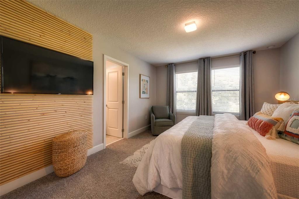 出租: $2,800 (4 贝兹, 3 浴室, 1721 平方英尺)