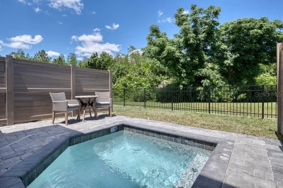 出租: $2,800 (4 贝兹, 3 浴室, 1721 平方英尺)