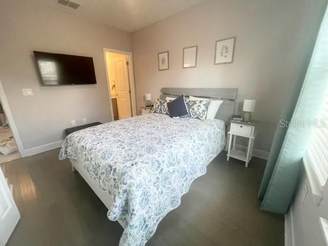 出租: $2,800 (4 贝兹, 3 浴室, 1721 平方英尺)