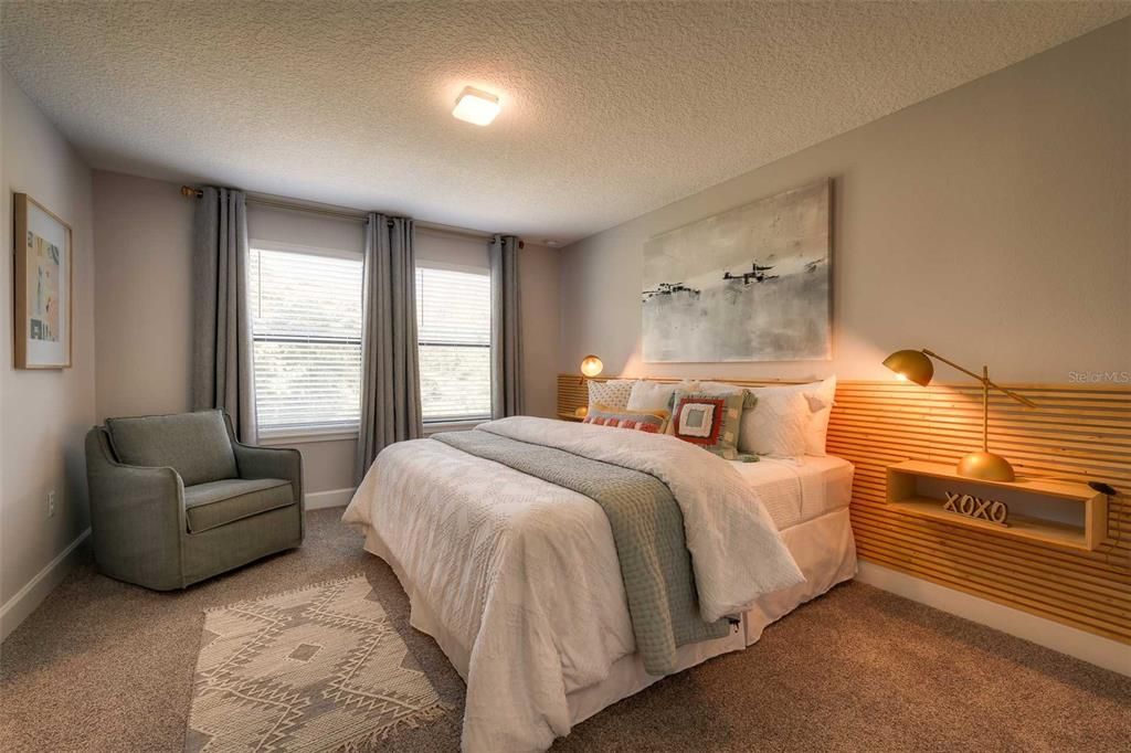 出租: $2,800 (4 贝兹, 3 浴室, 1721 平方英尺)