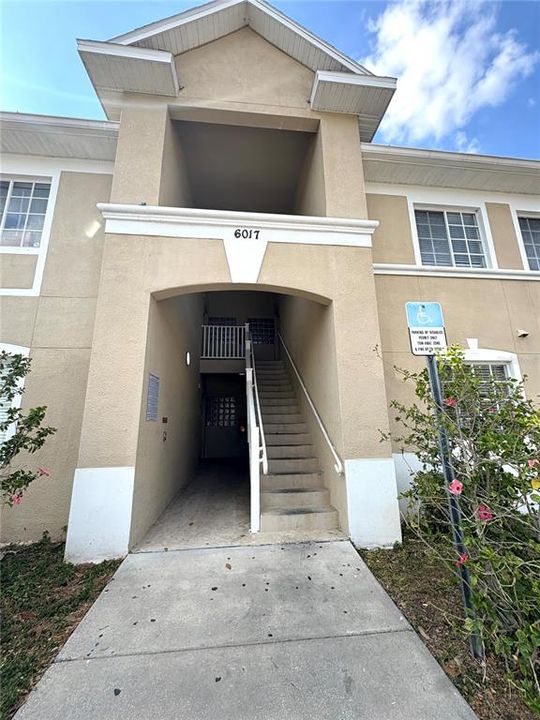 For Rent: $1,495 (3 beds, 2 baths, 1151 Square Feet)