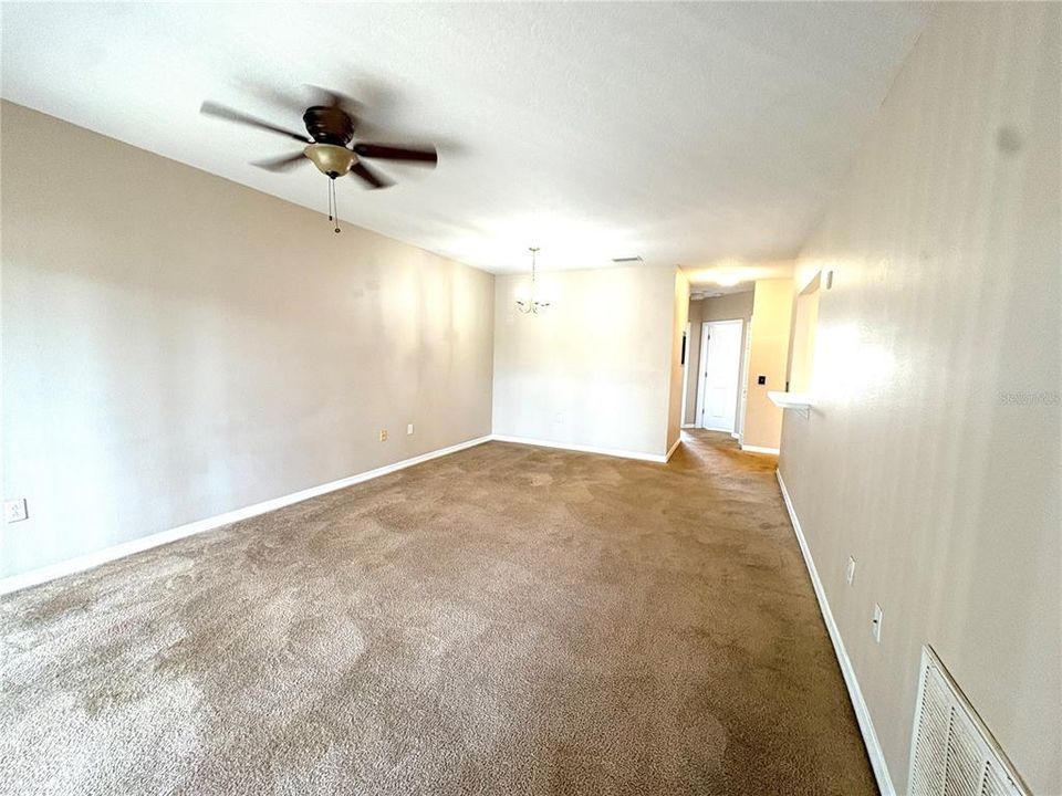 For Rent: $1,495 (3 beds, 2 baths, 1151 Square Feet)