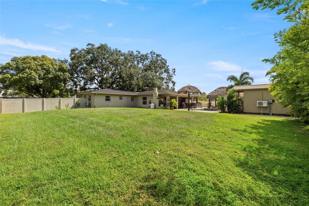 For Sale: $429,900 (3 beds, 3 baths, 1837 Square Feet)