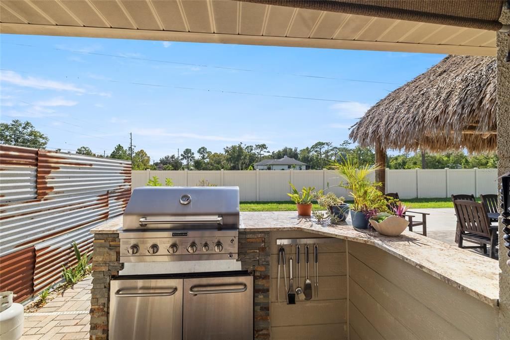 For Sale: $429,900 (3 beds, 3 baths, 1837 Square Feet)