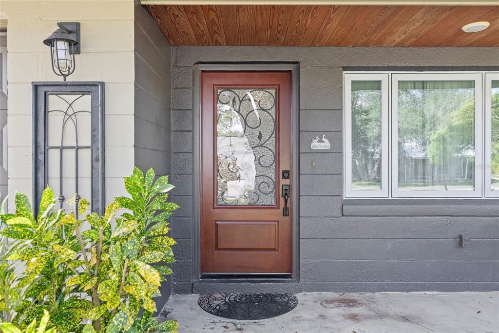 For Sale: $429,900 (3 beds, 3 baths, 1837 Square Feet)