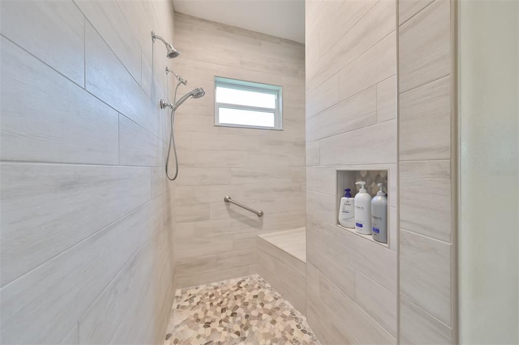 На продажу: $1,150,000 (4 спален, 3 ванн, 3485 Квадратных фут)