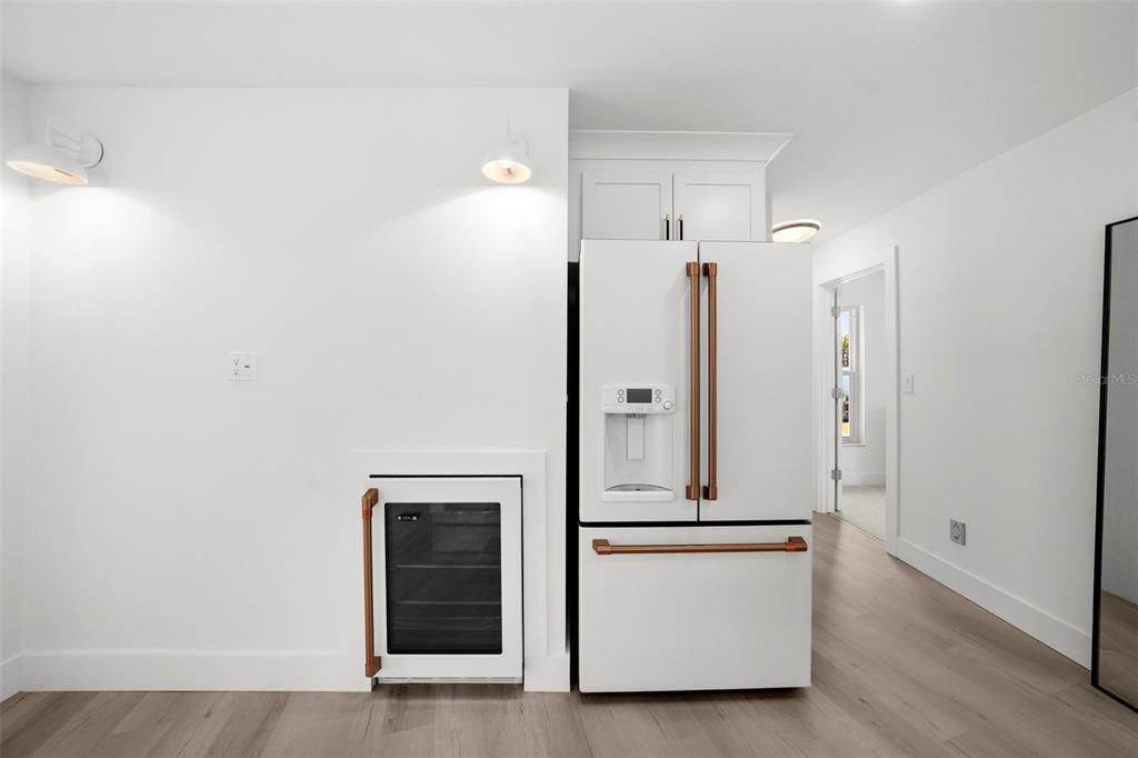 待售: $1,450,000 (4 贝兹, 3 浴室, 2494 平方英尺)