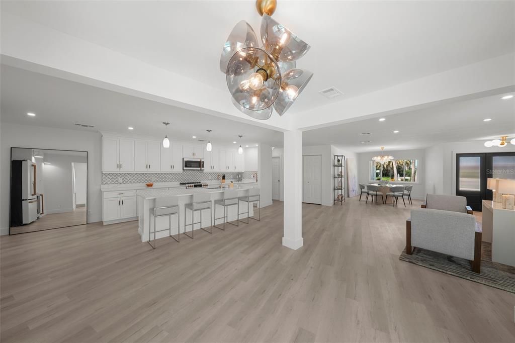 待售: $1,450,000 (4 贝兹, 3 浴室, 2494 平方英尺)