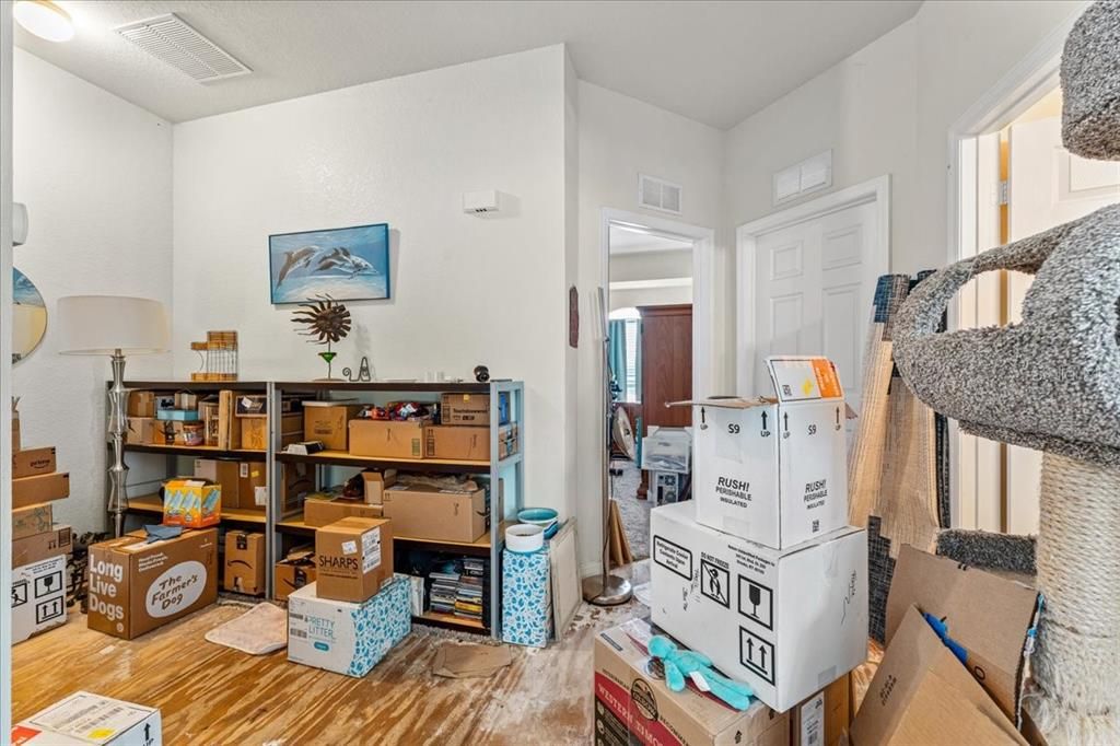 На продажу: $285,000 (3 спален, 2 ванн, 1815 Квадратных фут)