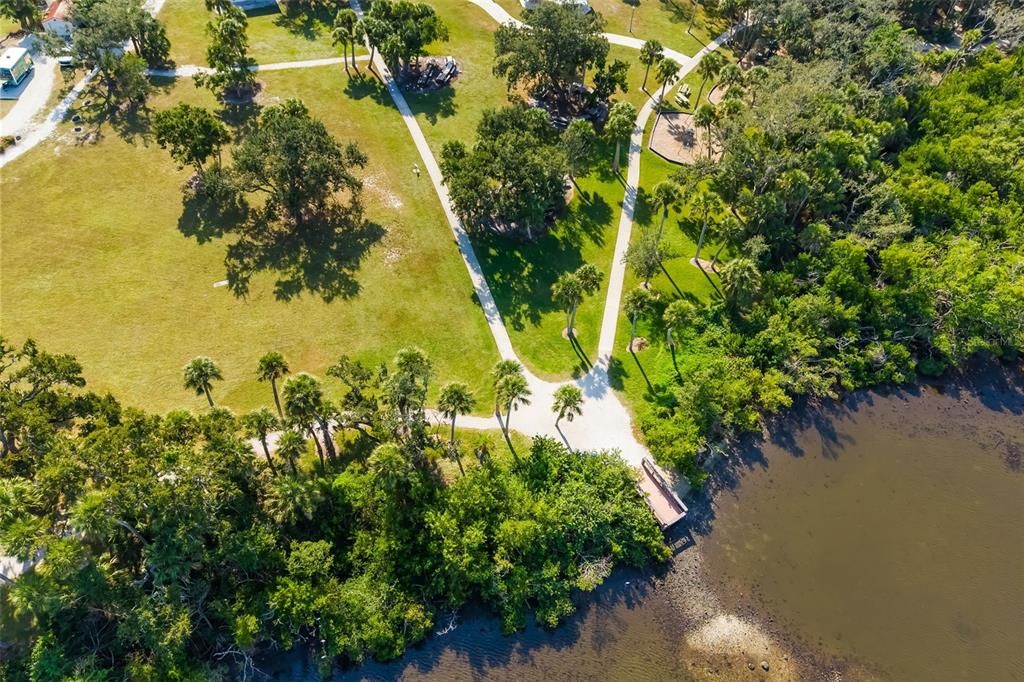 待售: $285,000 (2 贝兹, 2 浴室, 1464 平方英尺)