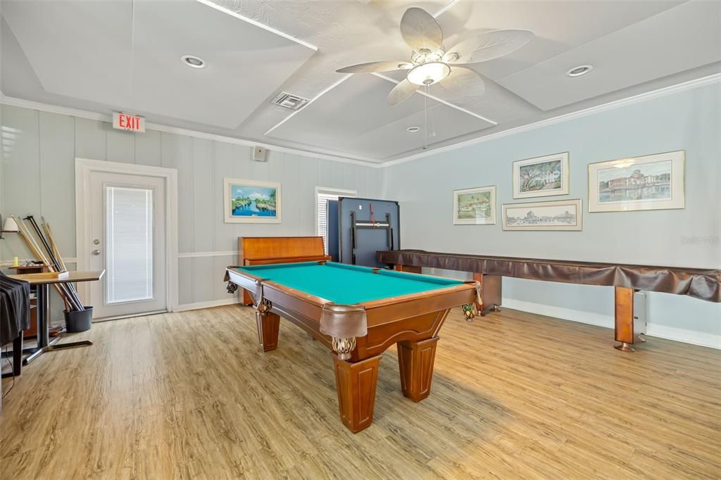 待售: $285,000 (2 贝兹, 2 浴室, 1464 平方英尺)