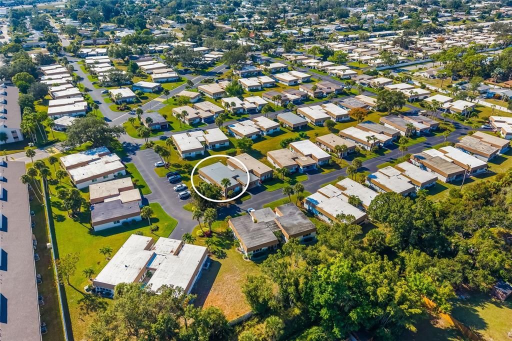 待售: $285,000 (2 贝兹, 2 浴室, 1464 平方英尺)