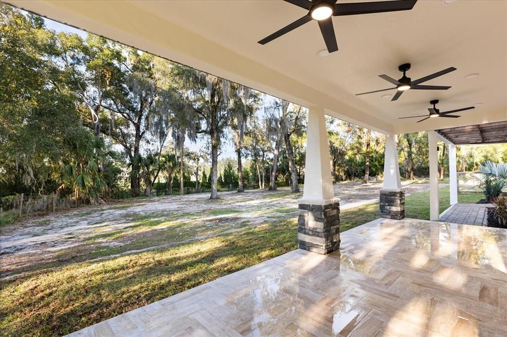 待售: $680,000 (4 贝兹, 2 浴室, 2461 平方英尺)