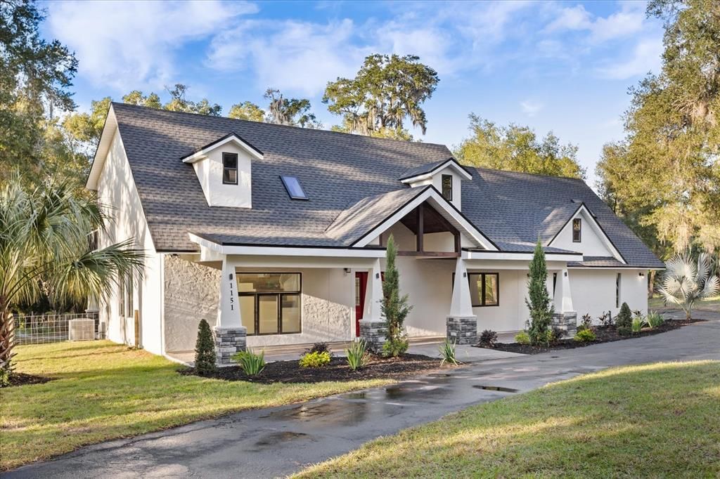 待售: $680,000 (4 贝兹, 2 浴室, 2461 平方英尺)