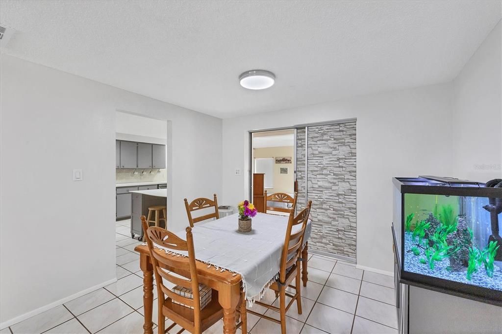 For Sale: $260,000 (2 beds, 2 baths, 1680 Square Feet)