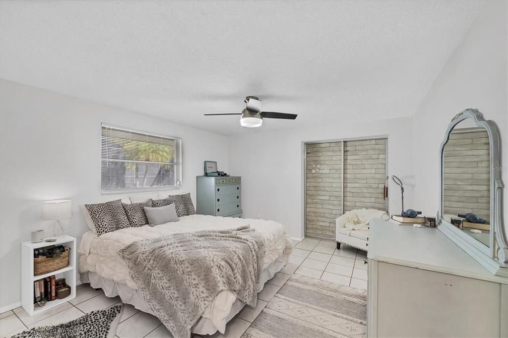 For Sale: $260,000 (2 beds, 2 baths, 1680 Square Feet)