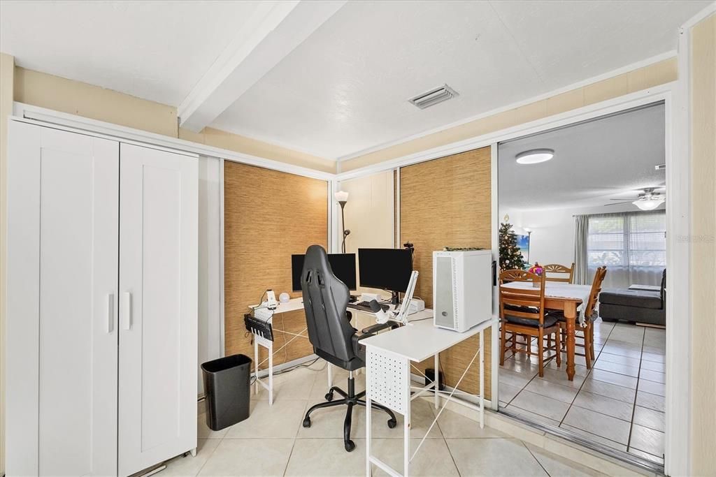 For Sale: $260,000 (2 beds, 2 baths, 1680 Square Feet)