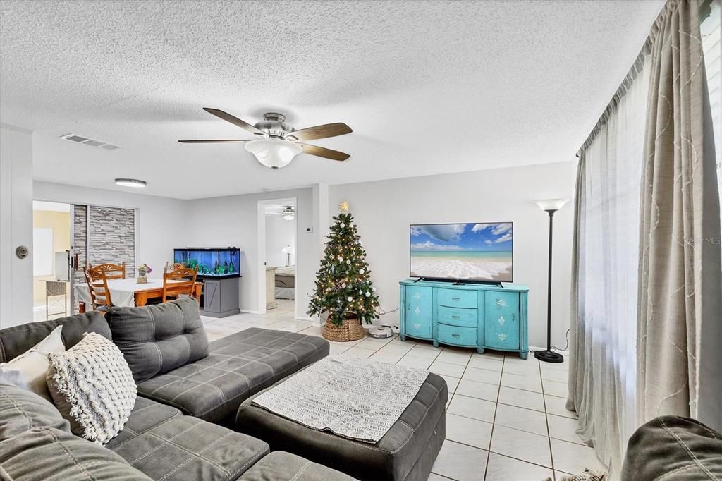 For Sale: $260,000 (2 beds, 2 baths, 1680 Square Feet)