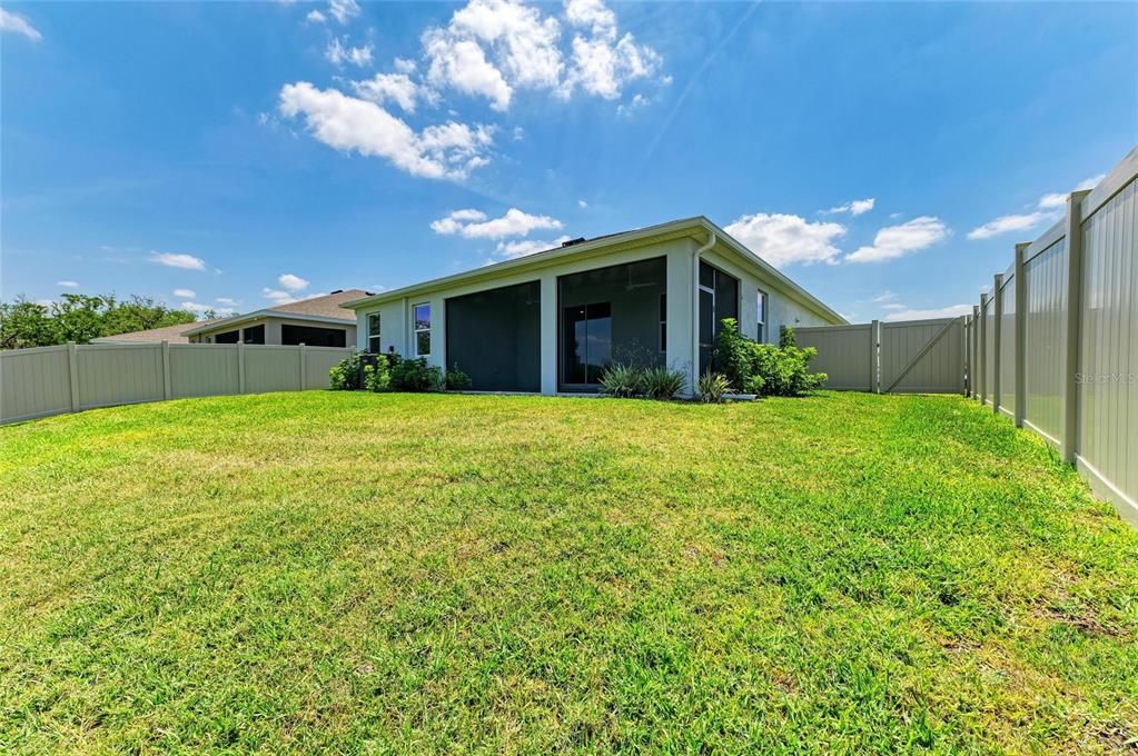 For Sale: $439,000 (4 beds, 2 baths, 2045 Square Feet)