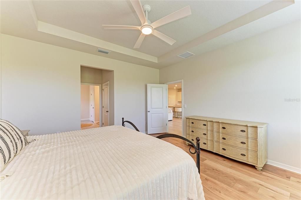 For Sale: $439,000 (4 beds, 2 baths, 2045 Square Feet)