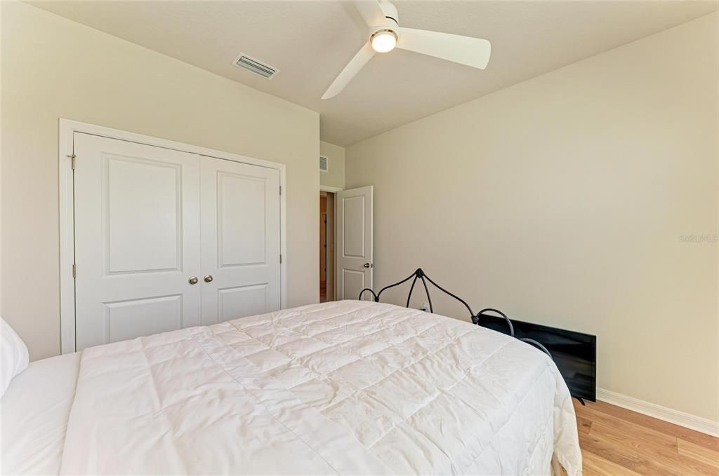 For Sale: $439,000 (4 beds, 2 baths, 2045 Square Feet)