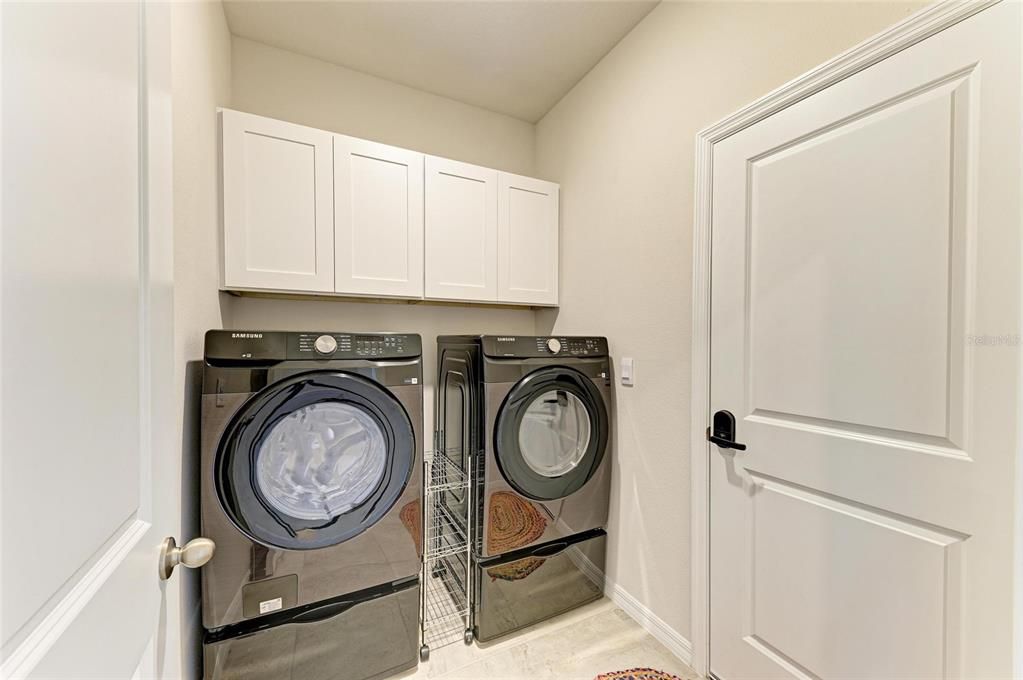 For Sale: $439,000 (4 beds, 2 baths, 2045 Square Feet)