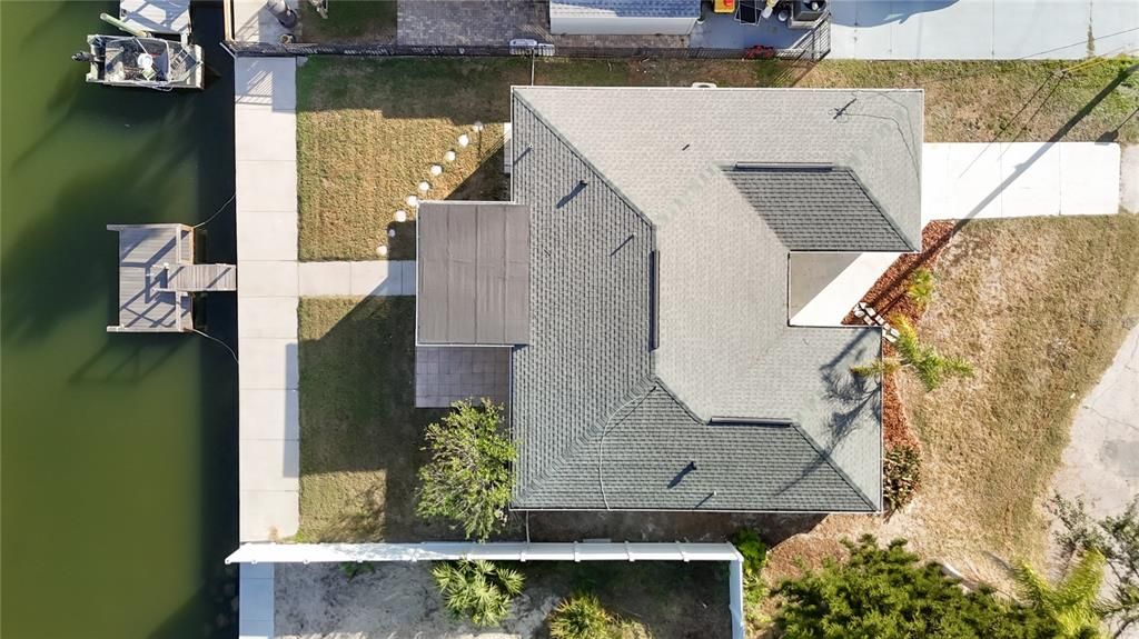 For Sale: $285,000 (2 beds, 2 baths, 1271 Square Feet)