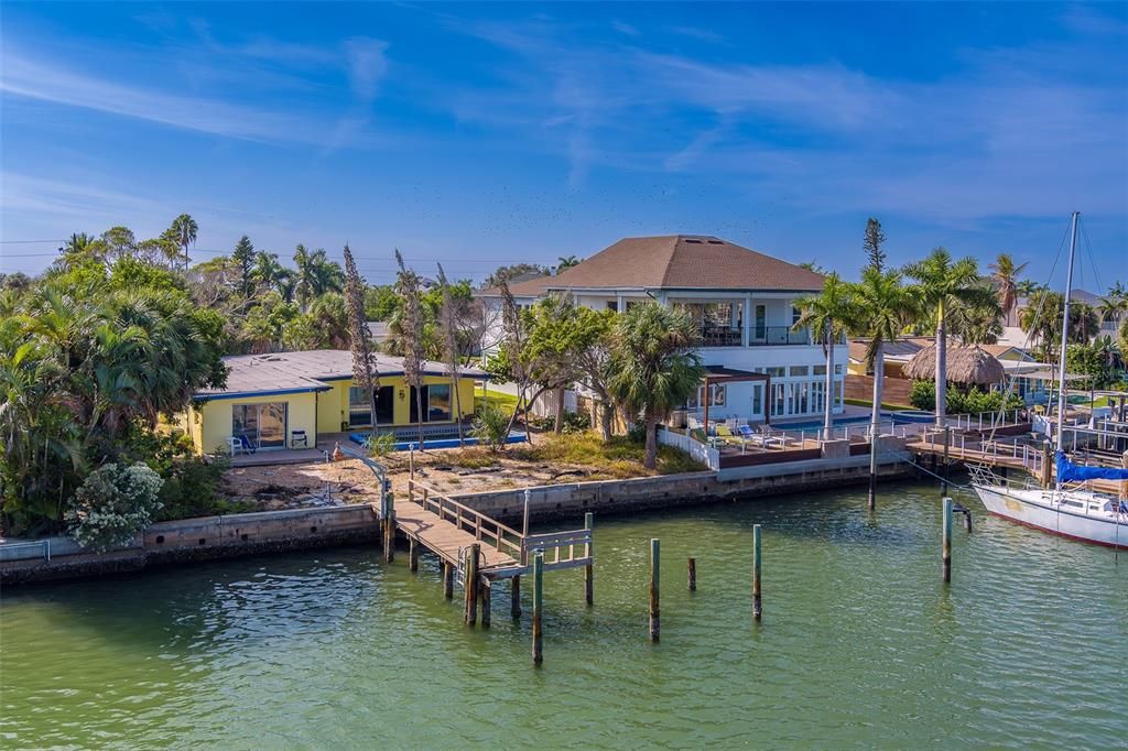 For Sale: $849,000 (3 beds, 3 baths, 2138 Square Feet)